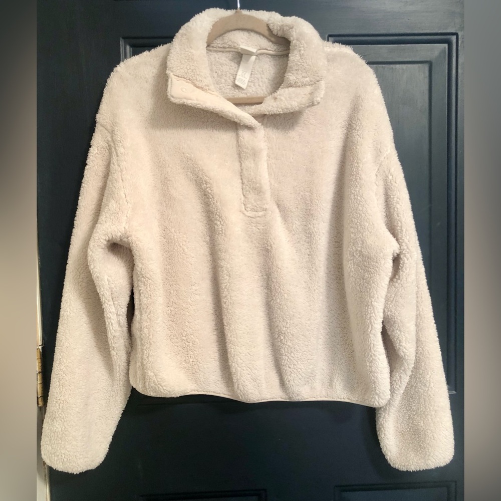 H&M White Sherpa Pullover Jacket Size M